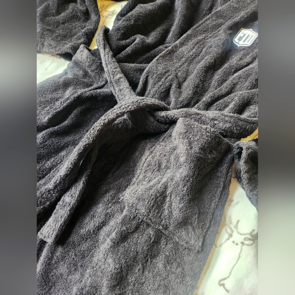 Ftd Bathrobe - image 2